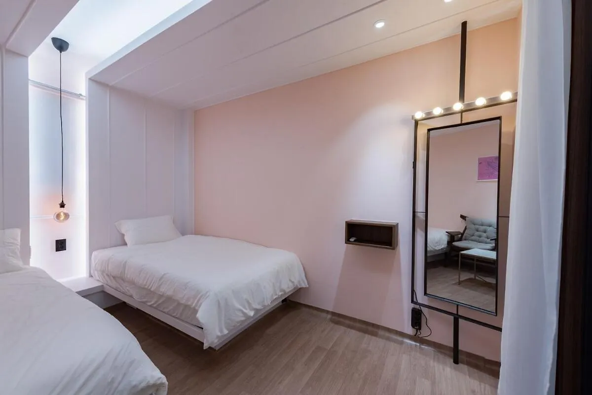 釜山Under The Tree公寓